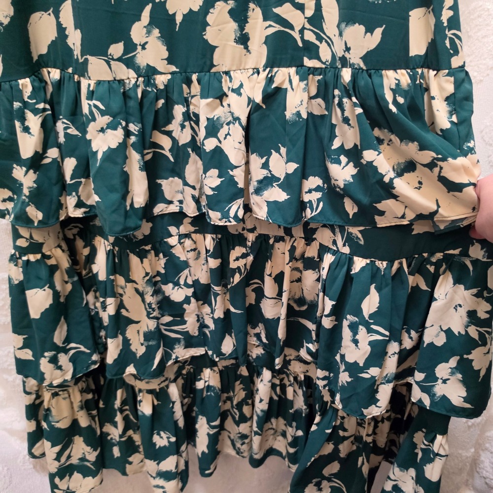 Abercrombie & Fitch Drama Ruffle Tired XL Green Floral Maxi Dress Smocked Back - Picture 4 of 10